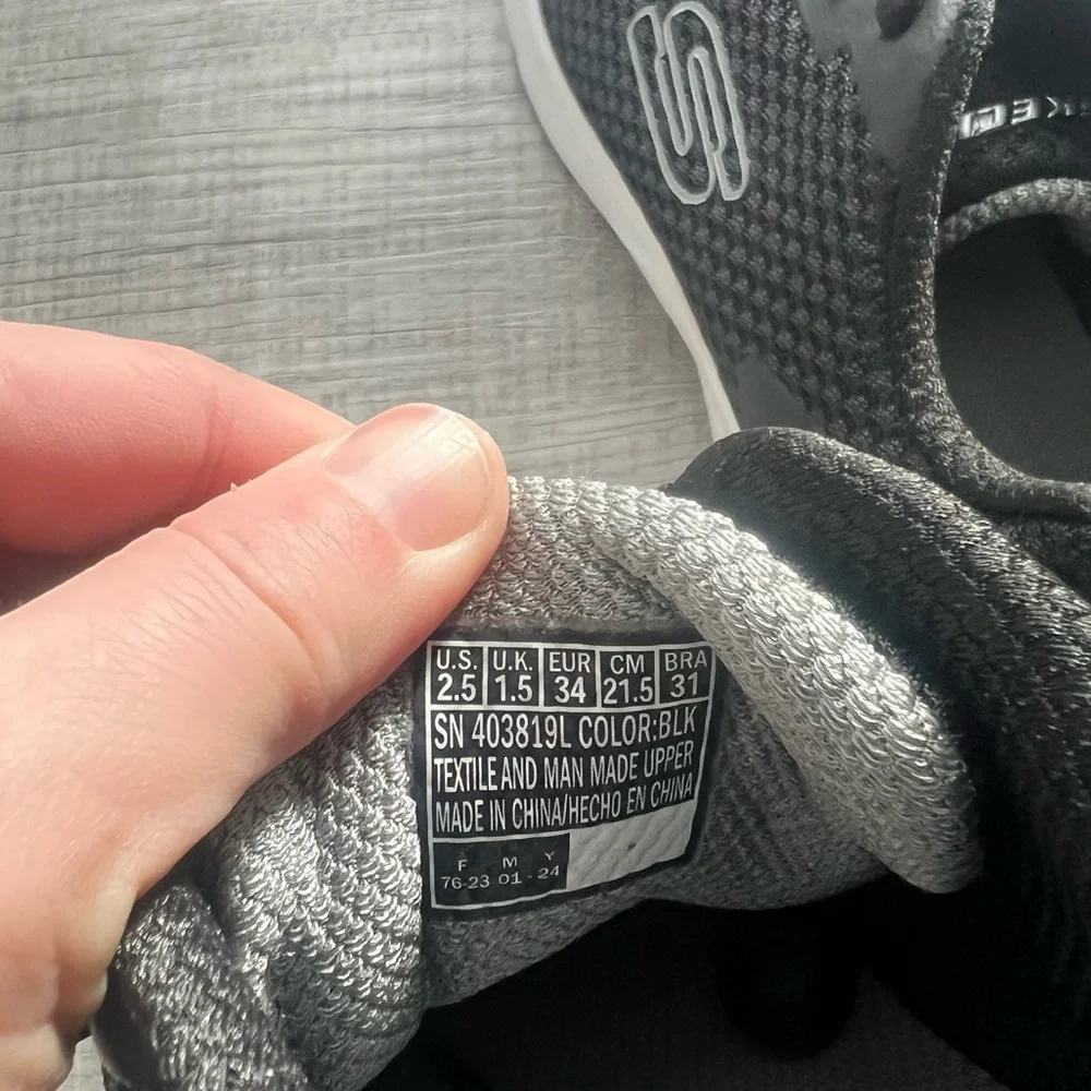 NWT Skechers Unisex Boys Girls Microspec Max Kaptix Black Sneakers Tennis Shoes - Picture 10 of 10